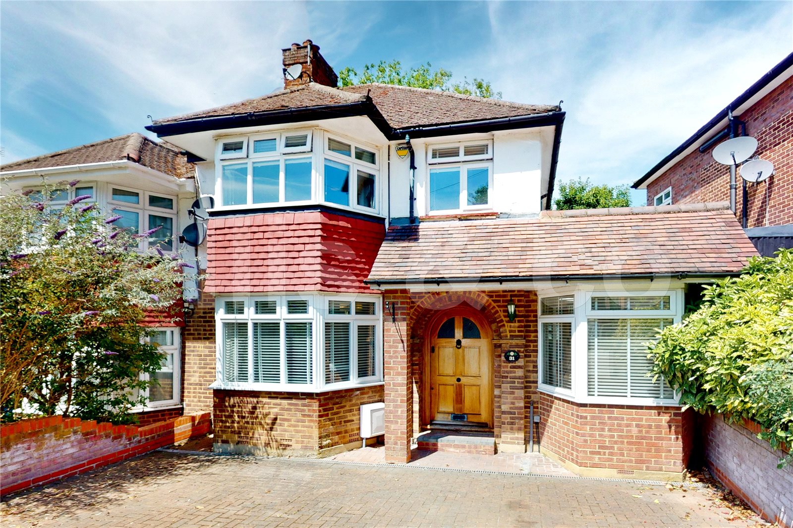 Ellis & Co Mill Hill 3 bedroom House For Sale in Worcester Crescent, Mill Hill, London