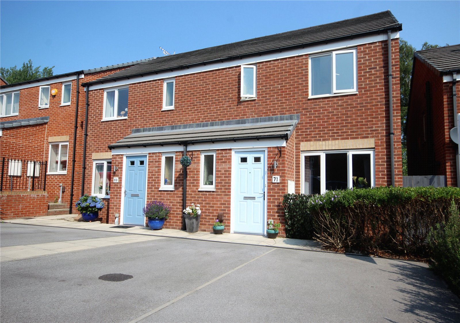 Whitegates Barnsley 3 bedroom House For Sale in Bluebell Bank, Barnsley