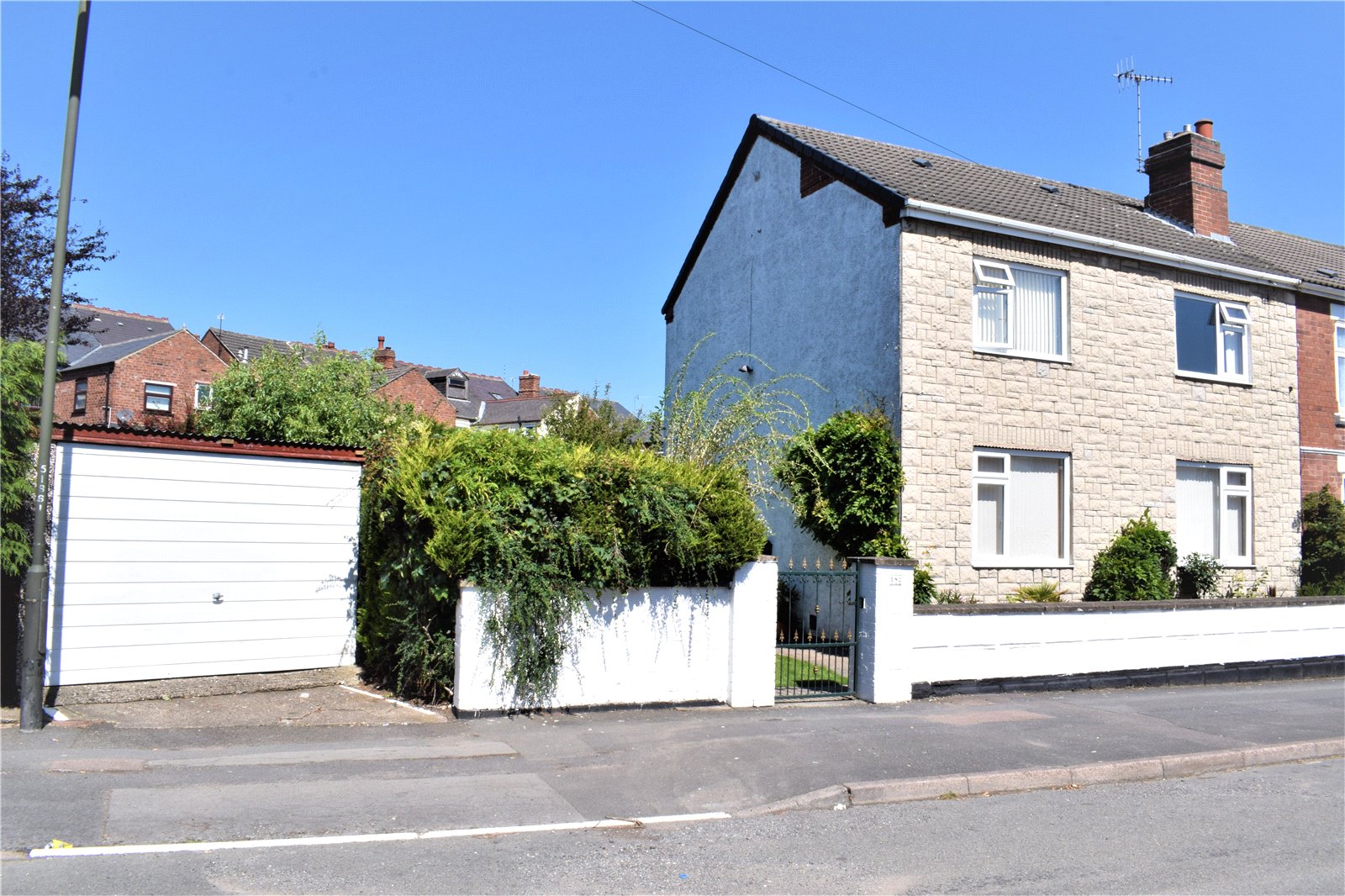 Whitegates Ilkeston 3 bedroom House For Sale in Park Road, Ilkeston