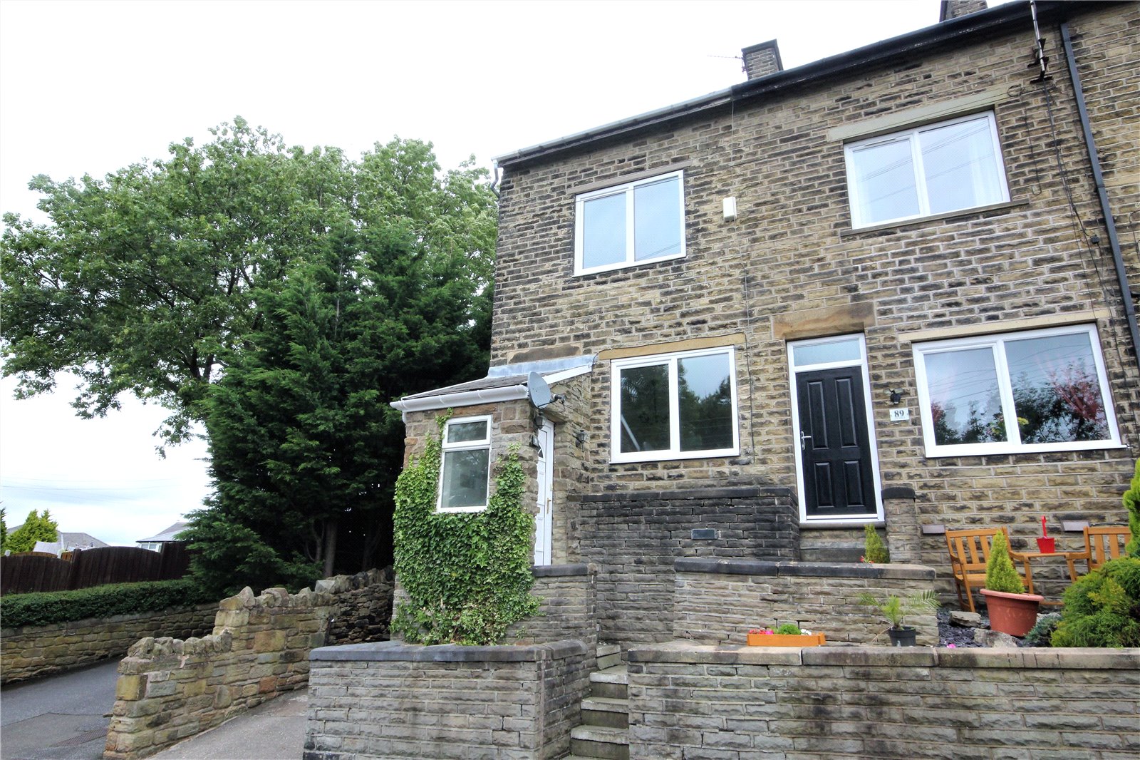 Whitegates Barnsley 3 Bedroom House Sstc In The Walk Birdwell Barnsley