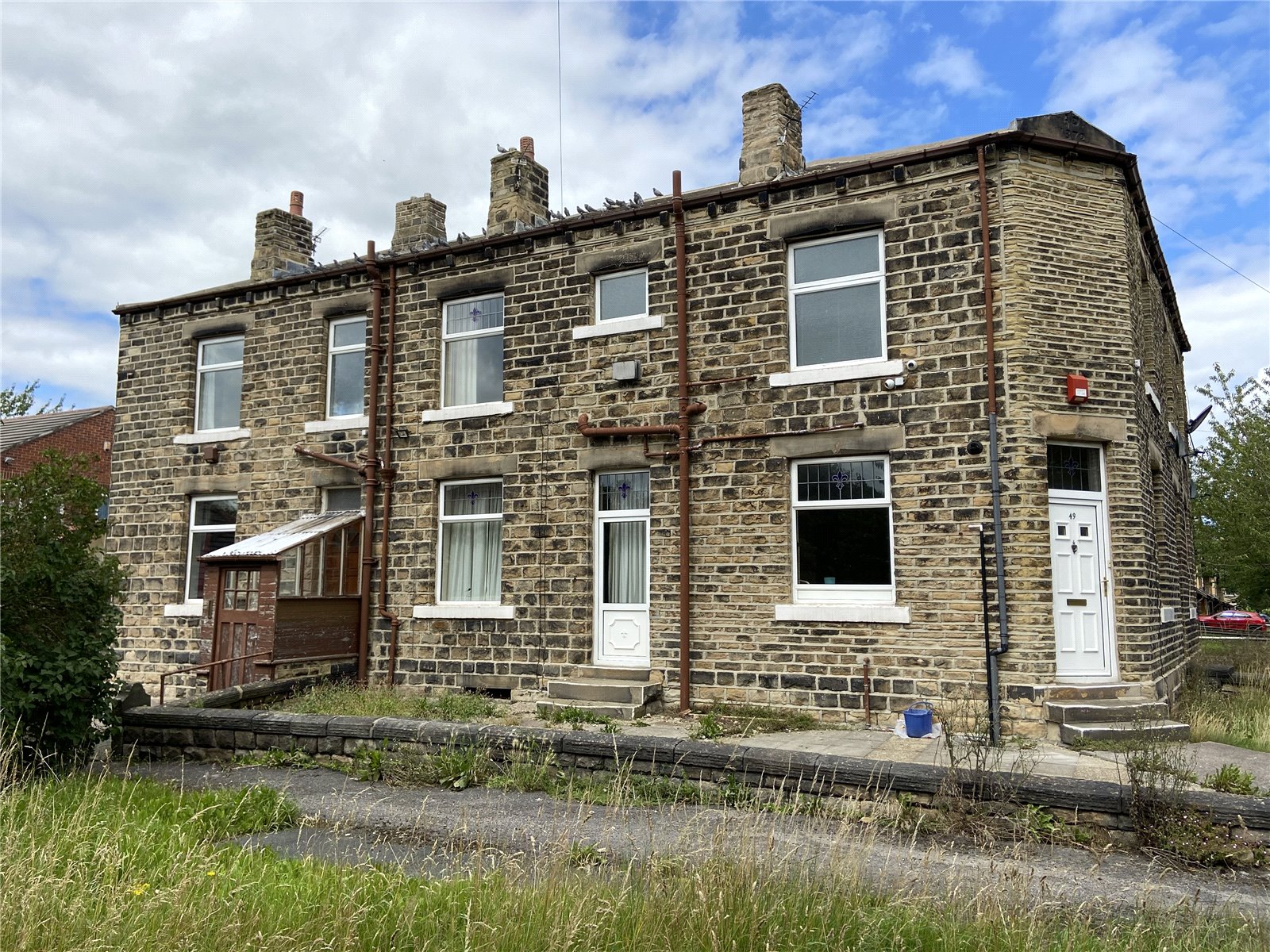 Whitegates Dewsbury 7 bedroom House For Sale in Sackville Street