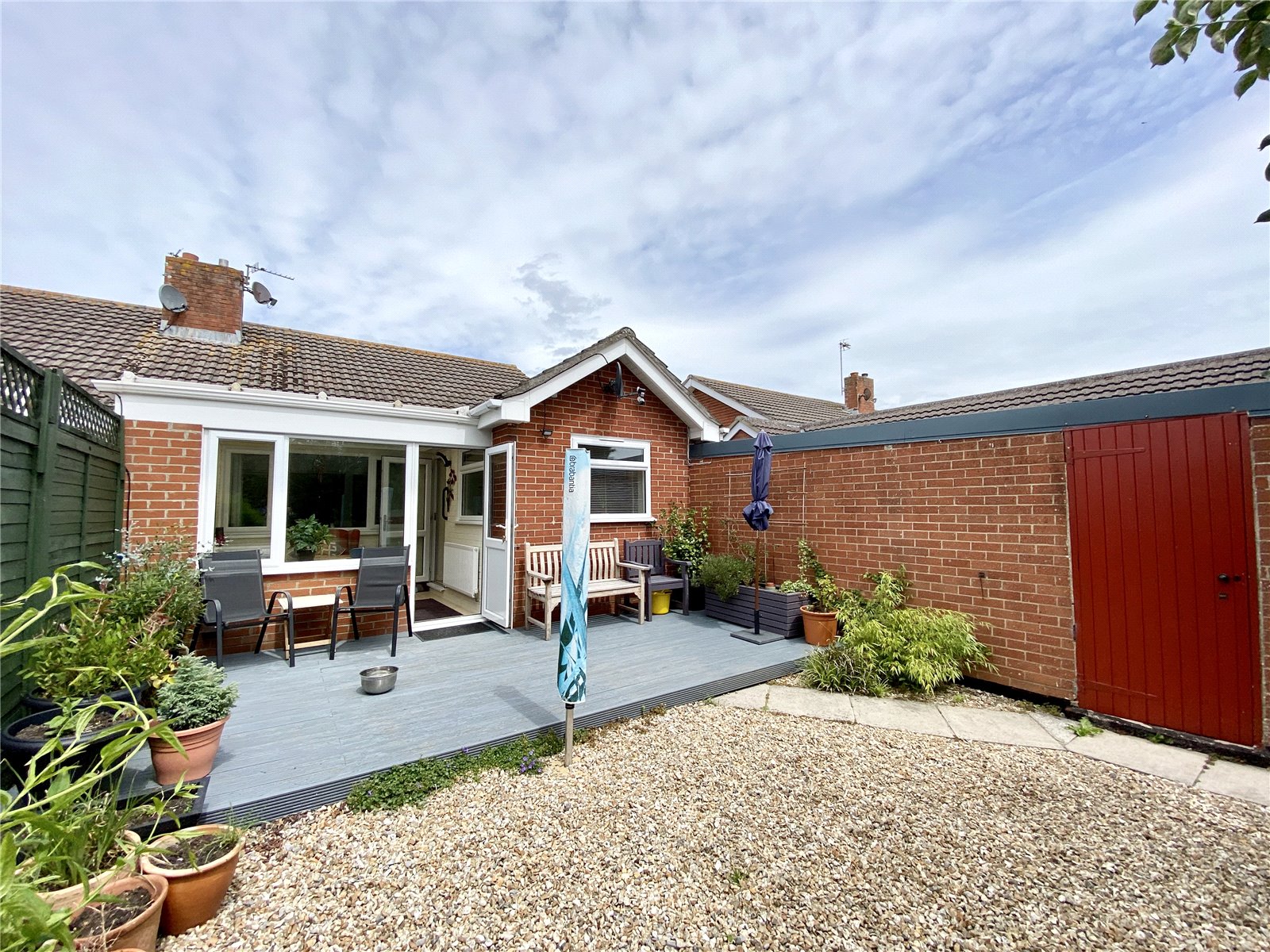 CJ Hole Burnham-on-Sea 2 bedroom Bungalow For Sale in Havage Close ...