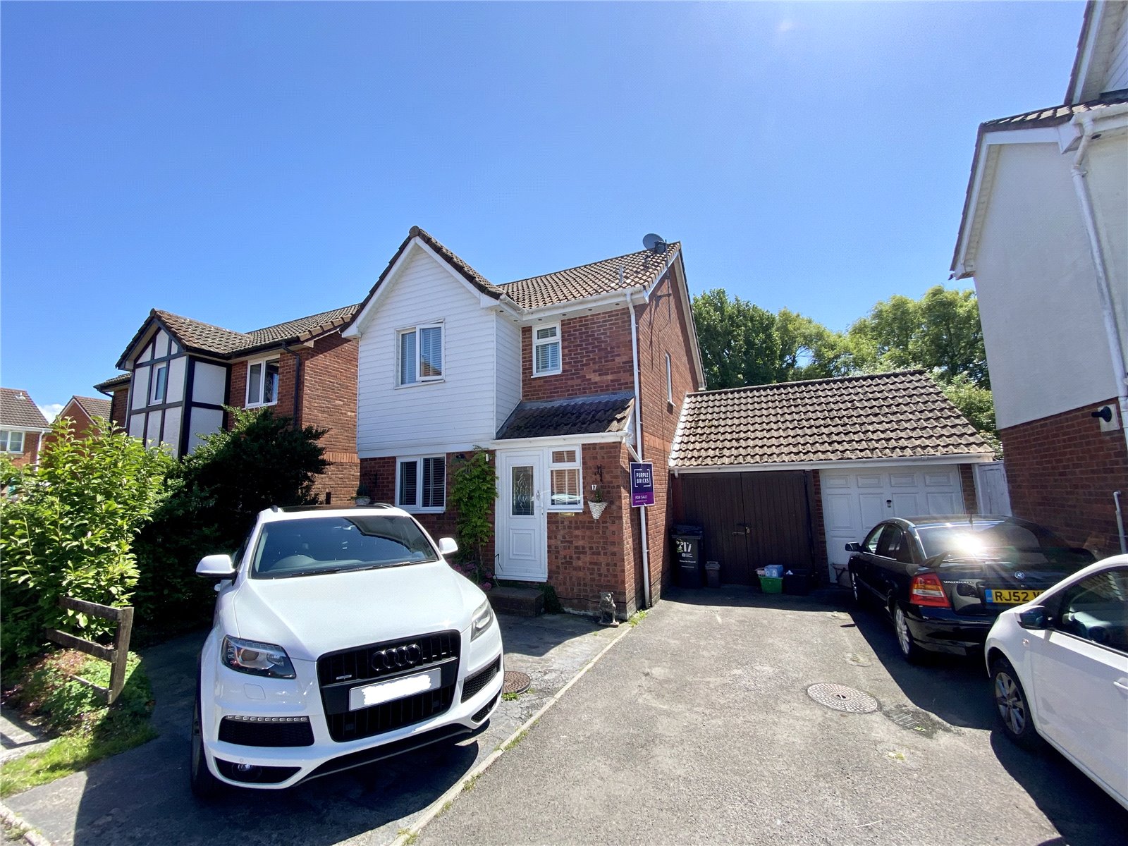 CJ Hole BurnhamonSea 3 bedroom House For Sale in Woodfield Close