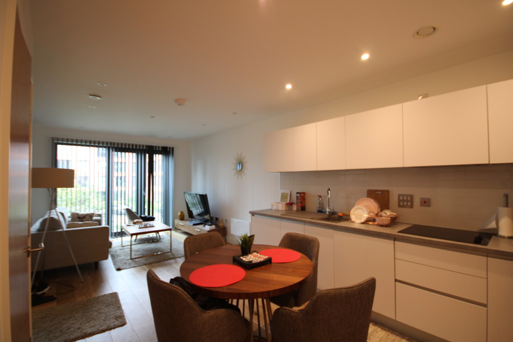 Martin & Co Birmingham City 1 bedroom Apartment Let in The Axium