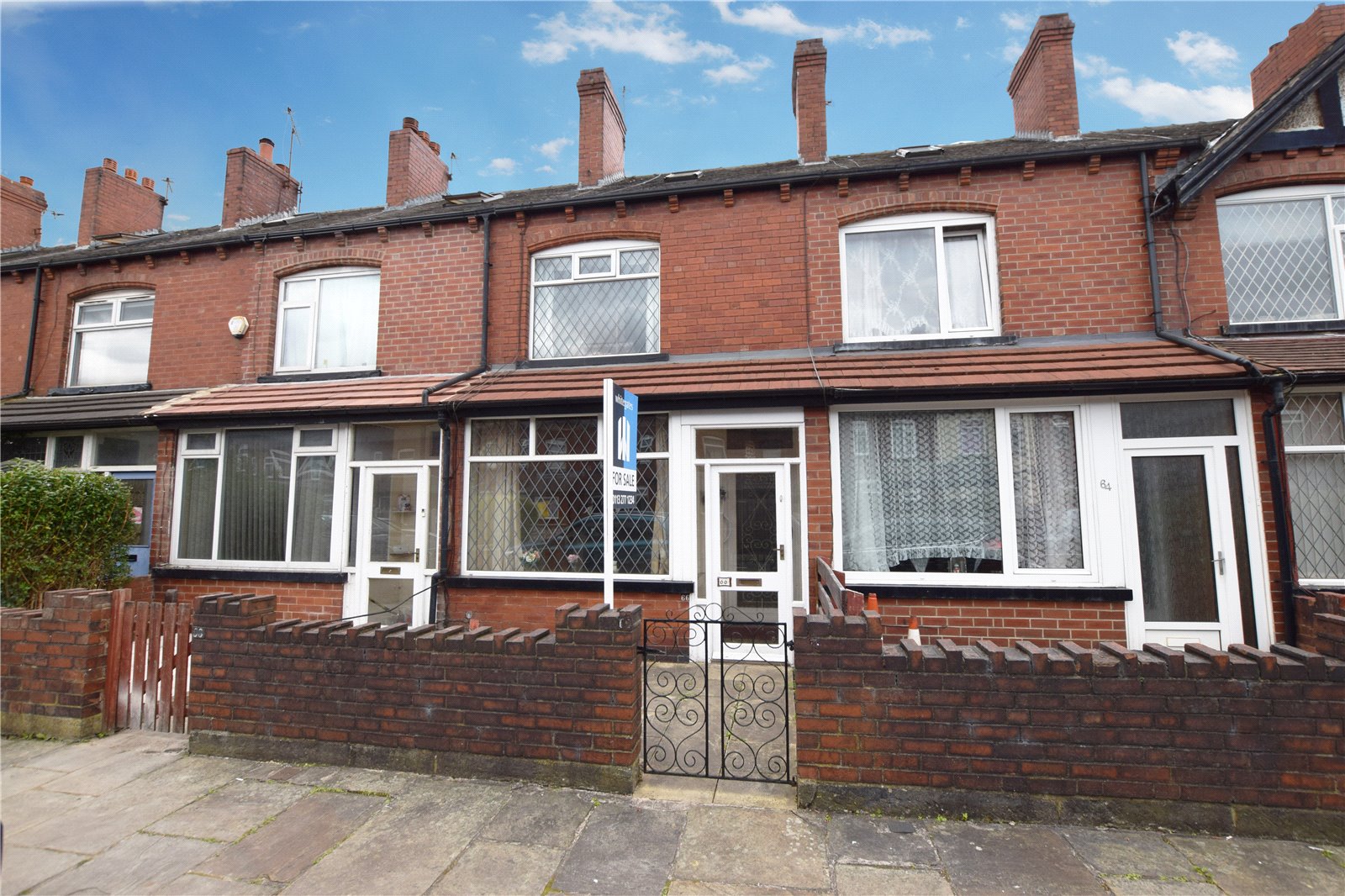 Whitegates South Leeds 3 bedroom House SSTC in Cross Flatts Crescent