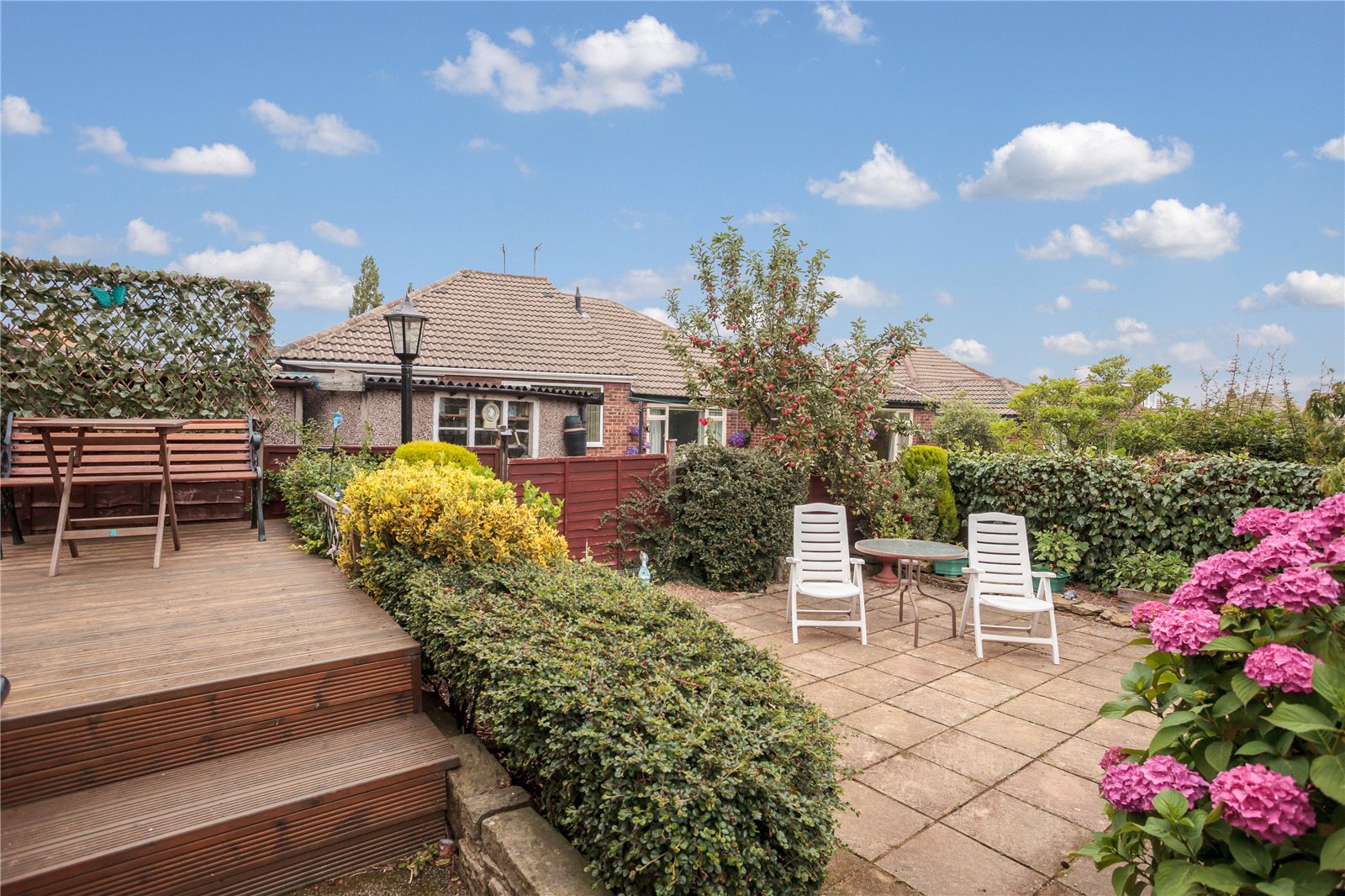 Whitegates Dewsbury 3 bedroom Bungalow For Sale in White Lee Road