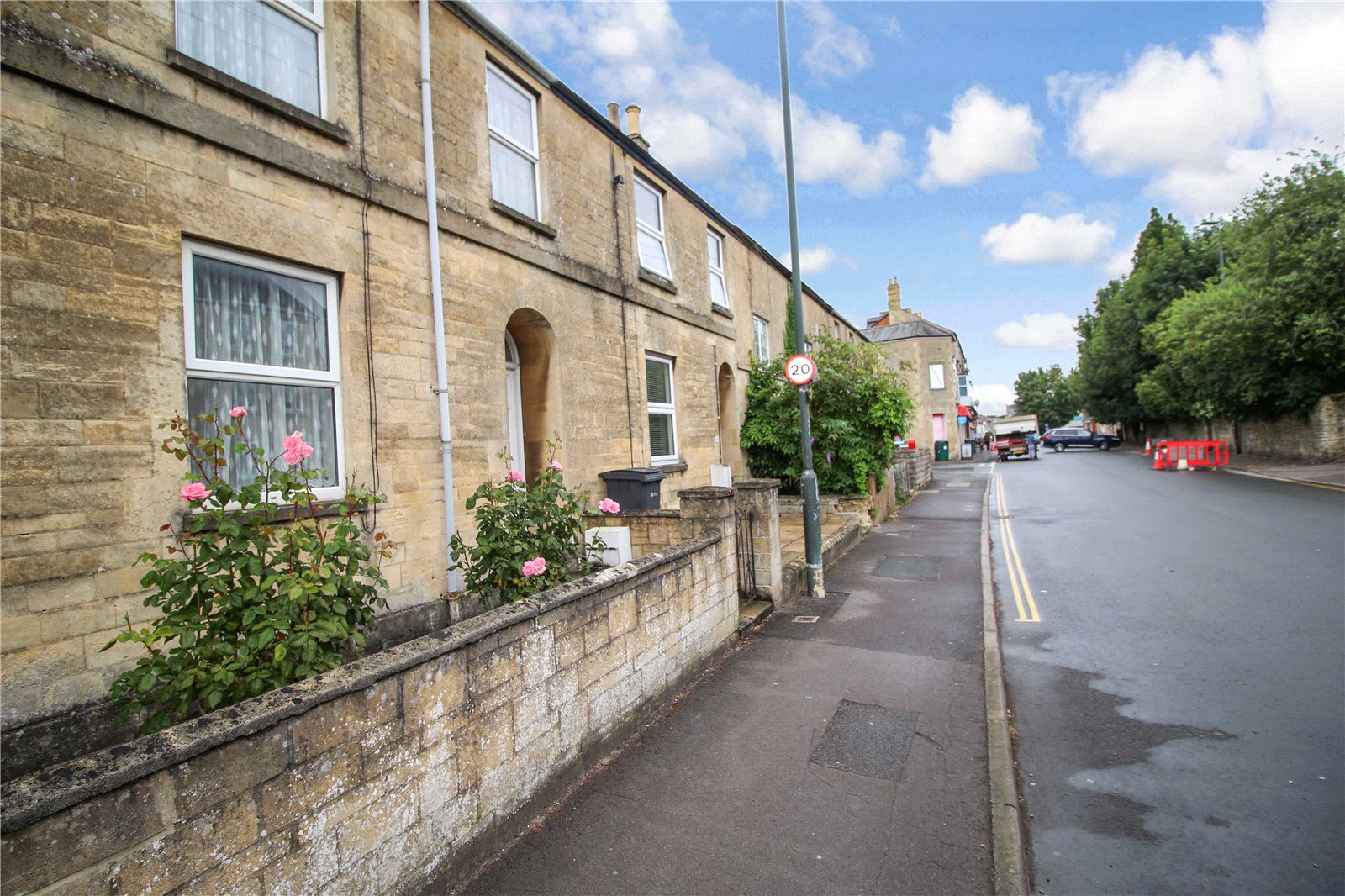 CJ Hole Cirencester 3 bedroom House SSTC in Watermoor Road, Cirencester