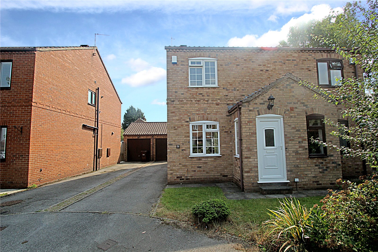 Whitegates Pontefract 2 bedroom House SSTC in Summerfield Close