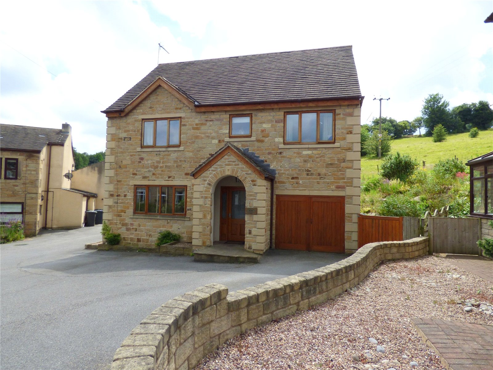 Whitegates Cleckheaton 6 bedroom House For Sale in Norristhorpe Lane