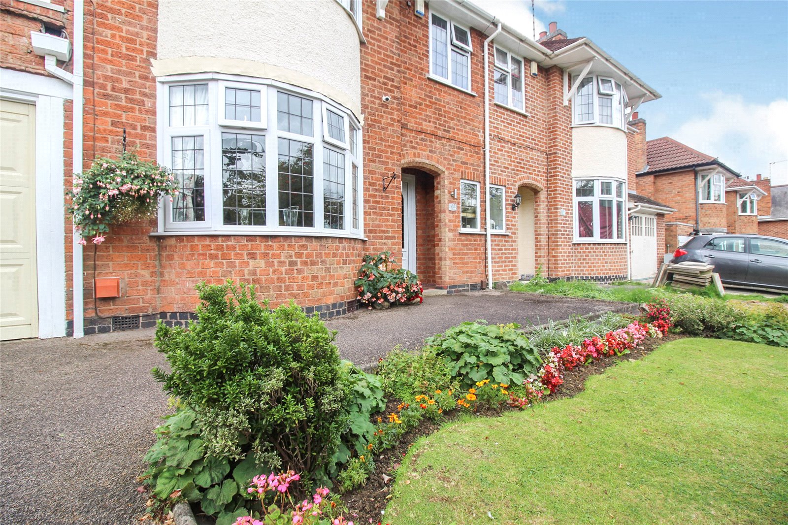 Whitegates Leicester 3 bedroom House For Sale in Leicester Road