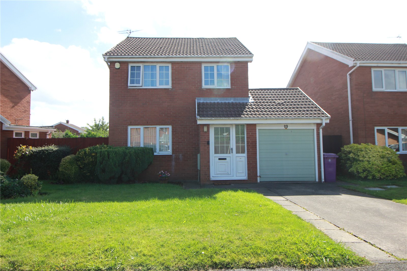 Whitegates West Derby 3 bedroom House SSTC in Grove Park Avenue, West