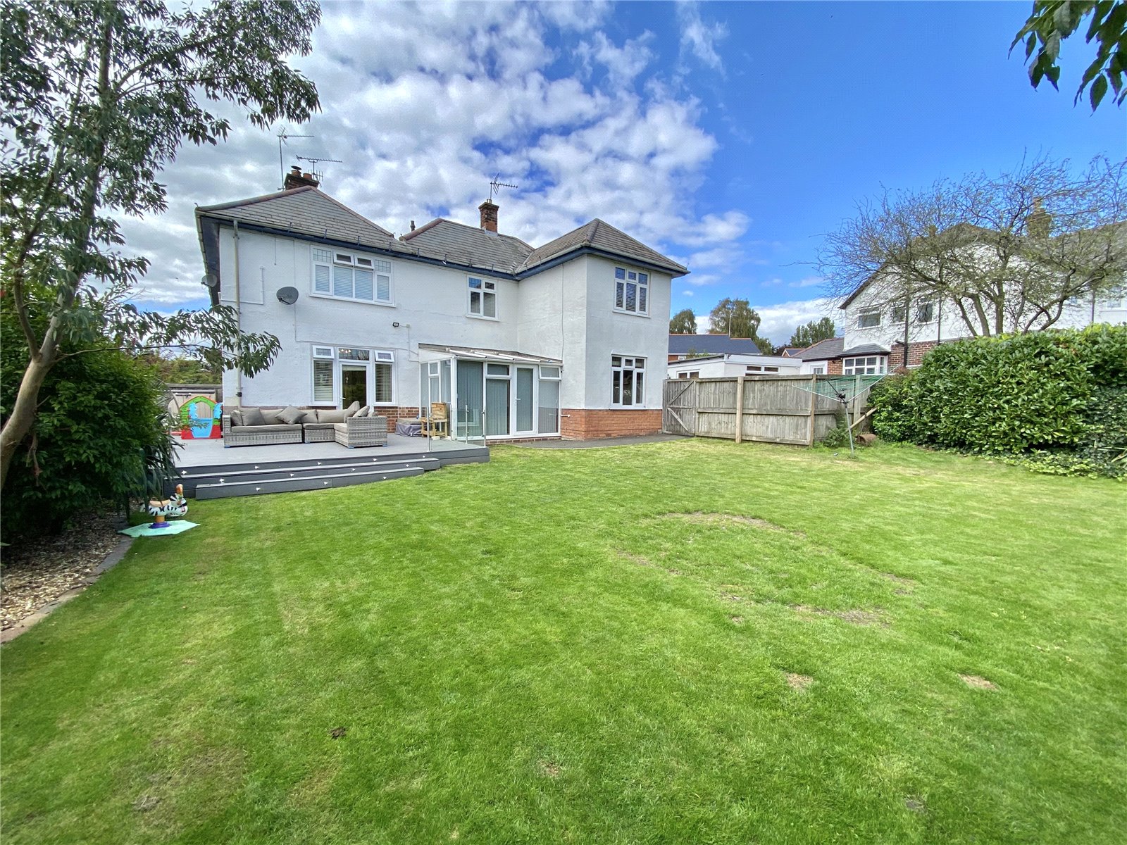 Whitegates Wrexham 3 bedroom House For Sale in Acton Gate, Garden