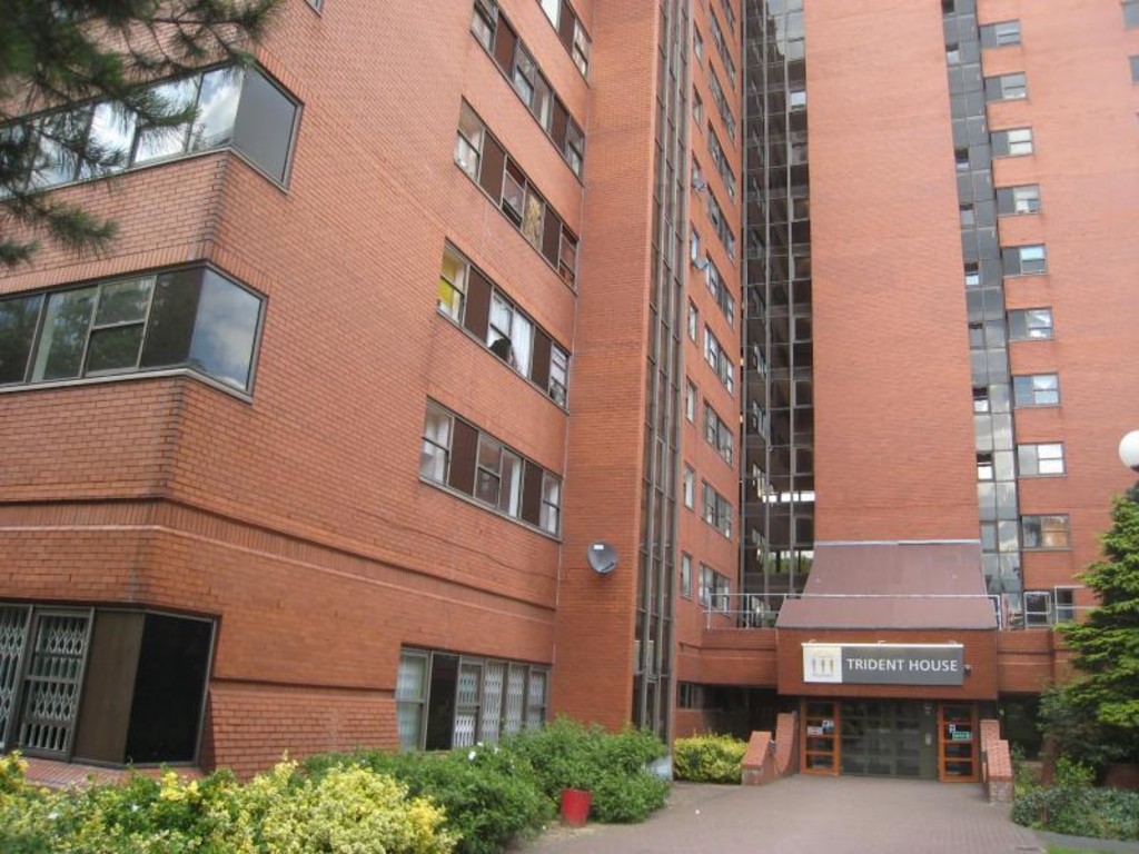 Martin & Co Sutton Coldfield 1 bedroom Apartment Let in Trident House