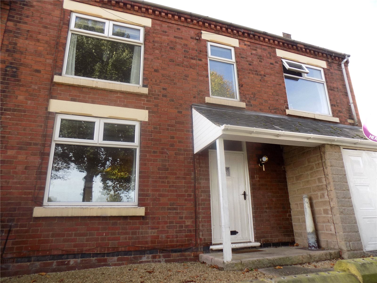 Whitegates Heanor 3 bedroom House To Let in Claramount Road, Heanor