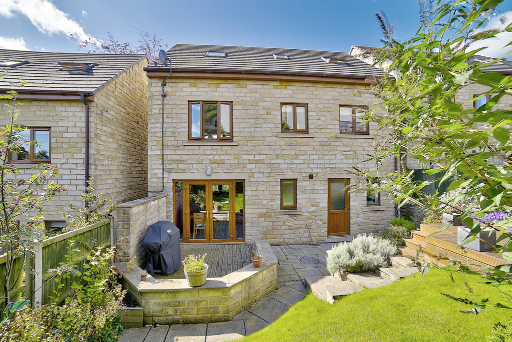 Martin & Co Huddersfield 4 bedroom Detached House SSTC in Leak Hall