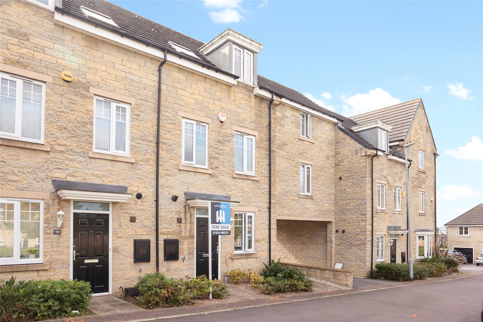 Whitegates Dewsbury 3 bedroom House SSTC in The Oval, Off Healds Road