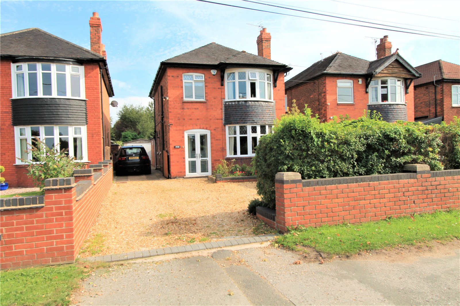 Whitegates Crewe 3 bedroom House SSTC in Crewe Road, Shavington, Crewe