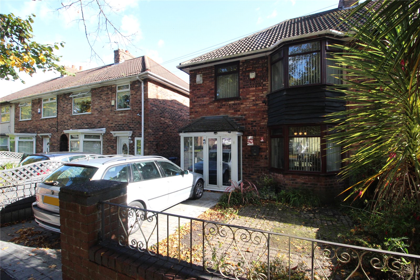 Whitegates West Derby 3 bedroom House For Sale in Utting Avenue East