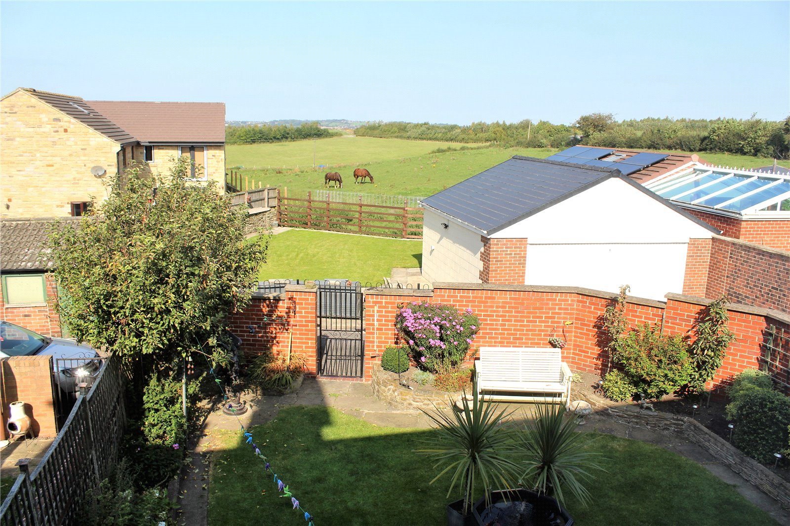 Whitegates Barnsley 4 bedroom House SSTC in Hoyland Road, Hoyland