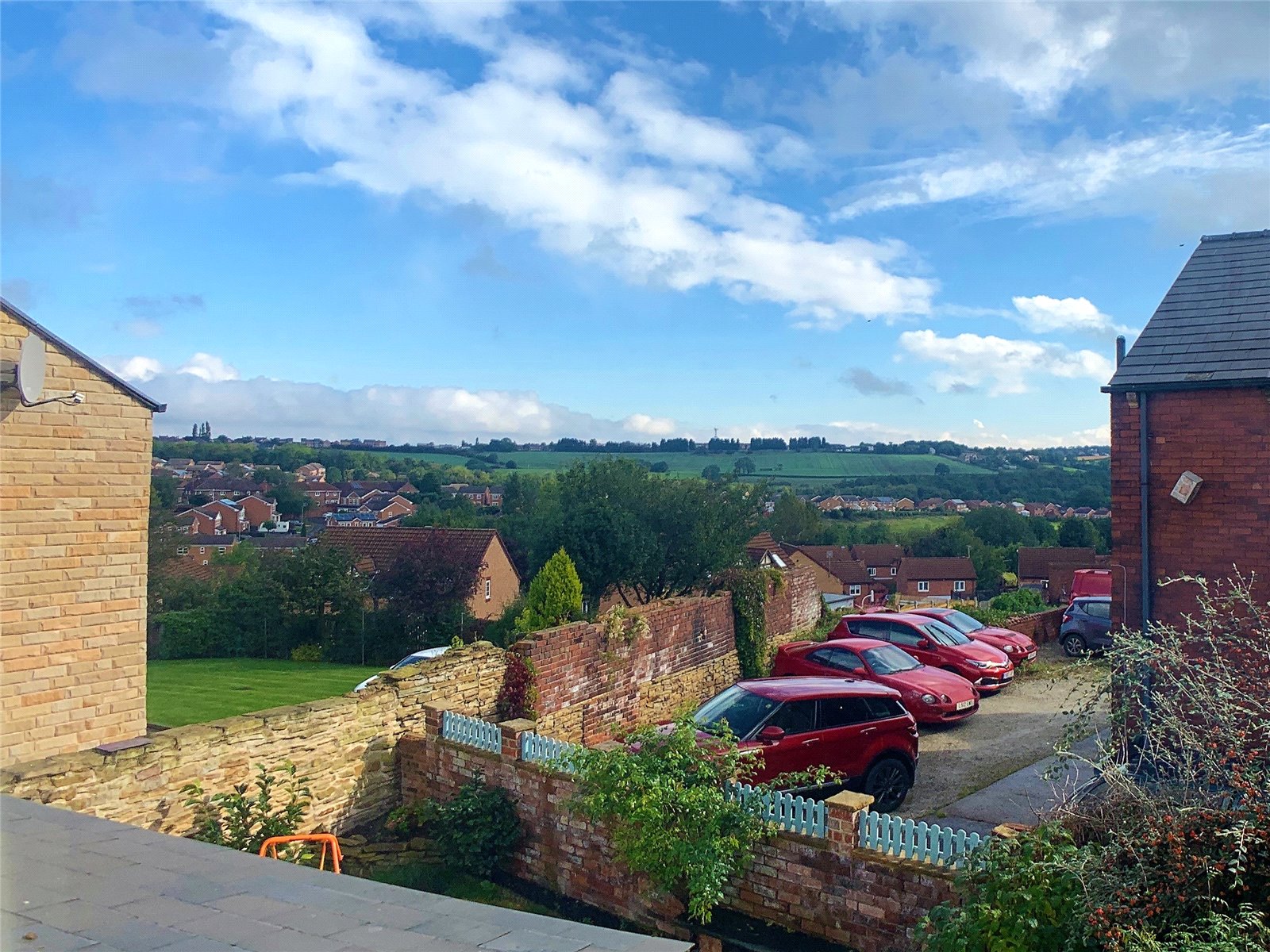 Whitegates Barnsley 4 bedroom House For Sale in High Street, Dodworth