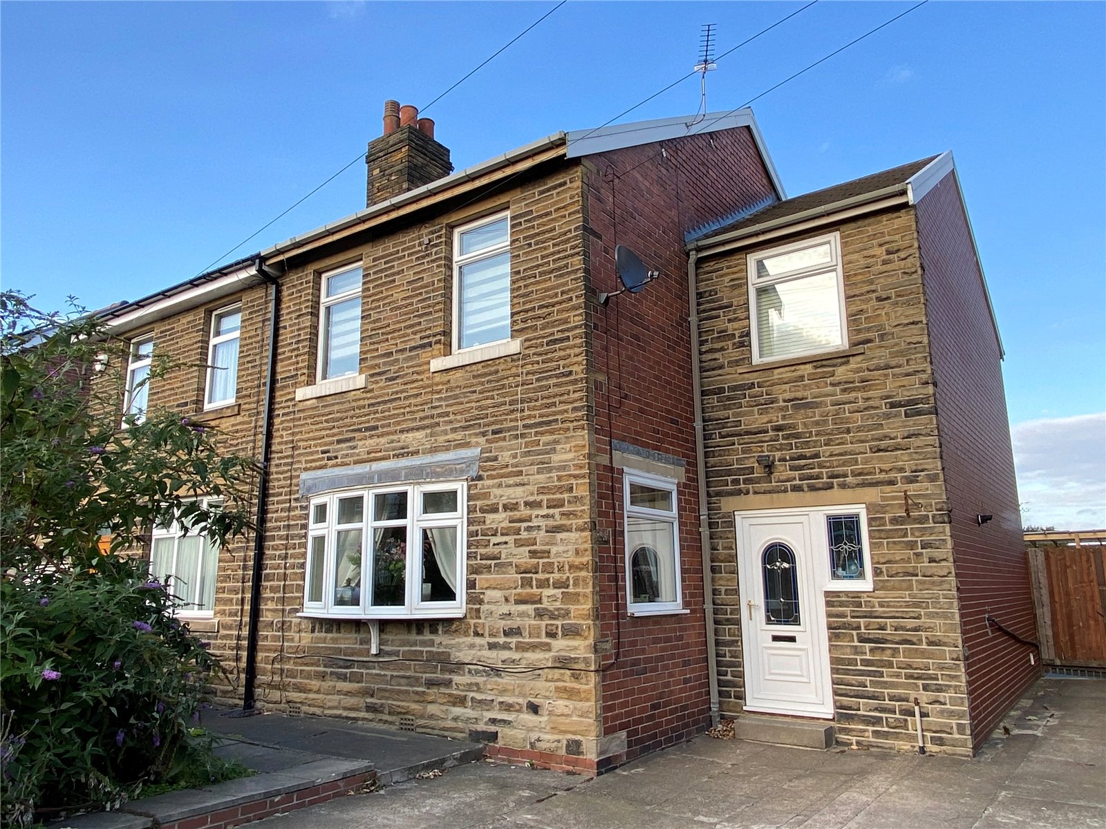 Whitegates Dewsbury 3 bedroom House For Sale in Bywell Road, Dewsbury