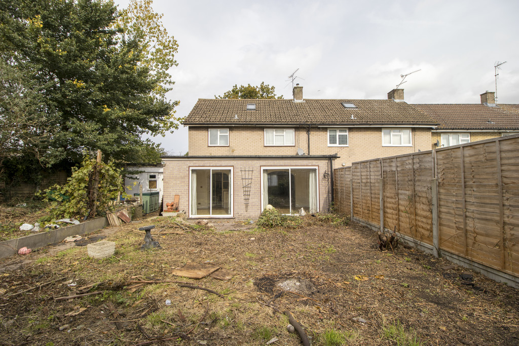 Martin & Co Welwyn Garden City 3 bedroom End of Terrace House SSTC in