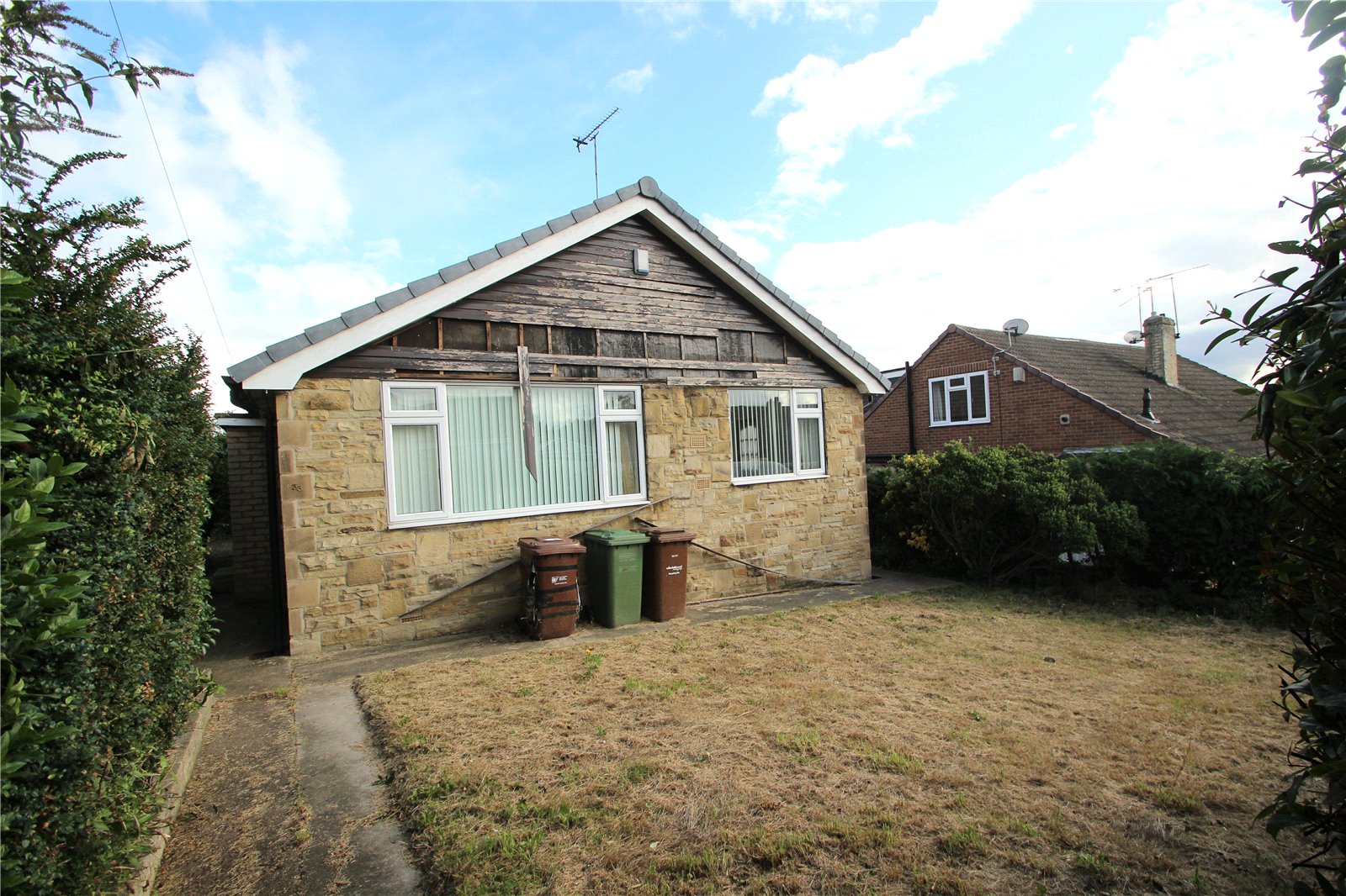 Whitegates Hemsworth 3 bedroom Bungalow SSTC in Cottam Croft, Hemsworth