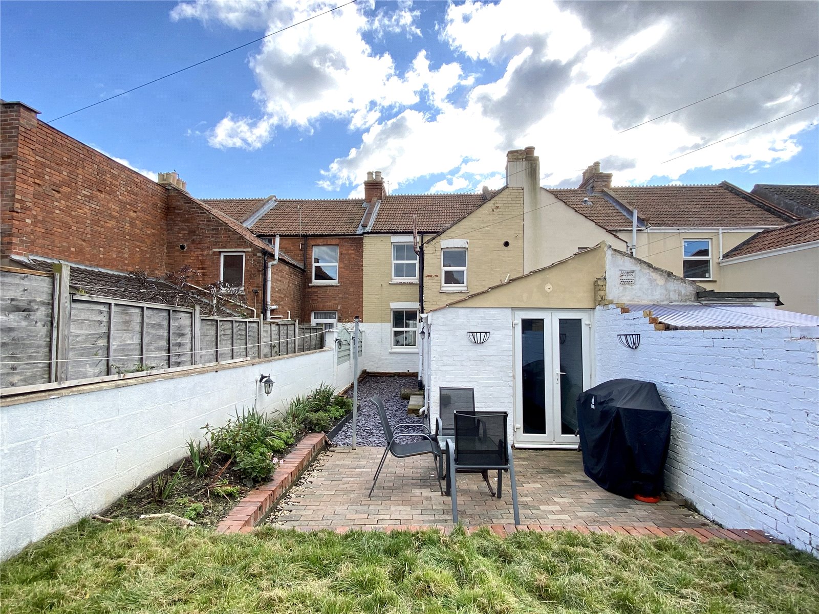 CJ Hole BurnhamonSea 3 bedroom House SSTC in Abingdon Street, Burnham