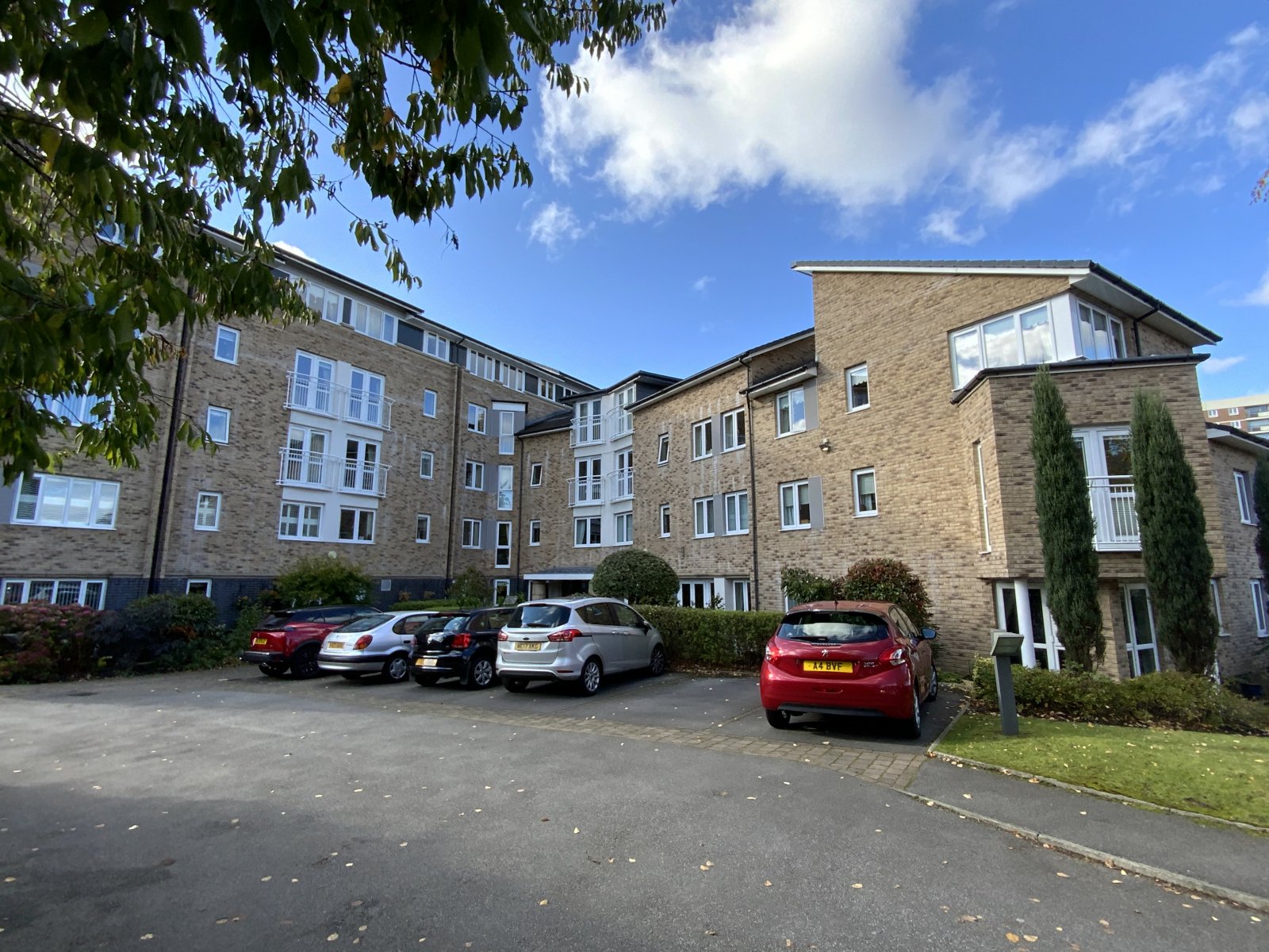 Whitegates Woolton 1 bedroom Flat For Sale in Vale Road, Woolton, Liverpool