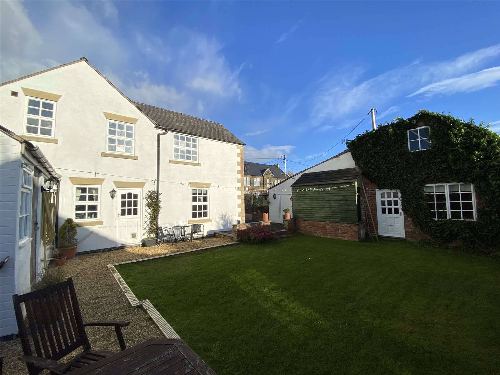 Whitegates Wrexham 4 bedroom House SSTC in Park Road, Coedpoeth, Wrexham