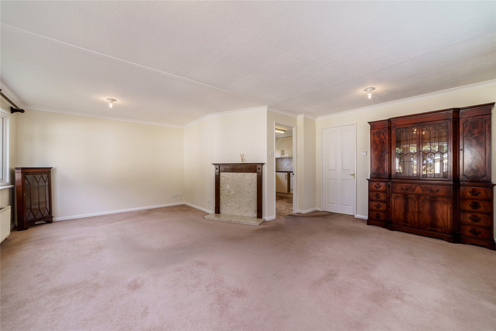 Whitegates Pontefract 2 bedroom House SSTC in West Park Homes