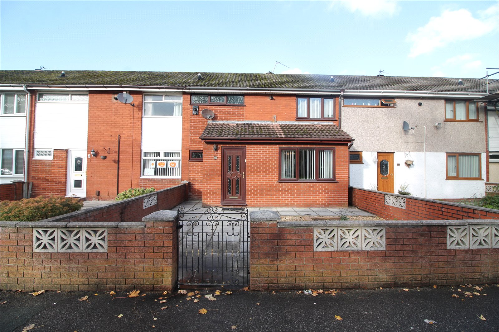 Whitegates Walton Vale 3 bedroom House For Sale in Eagledene Road