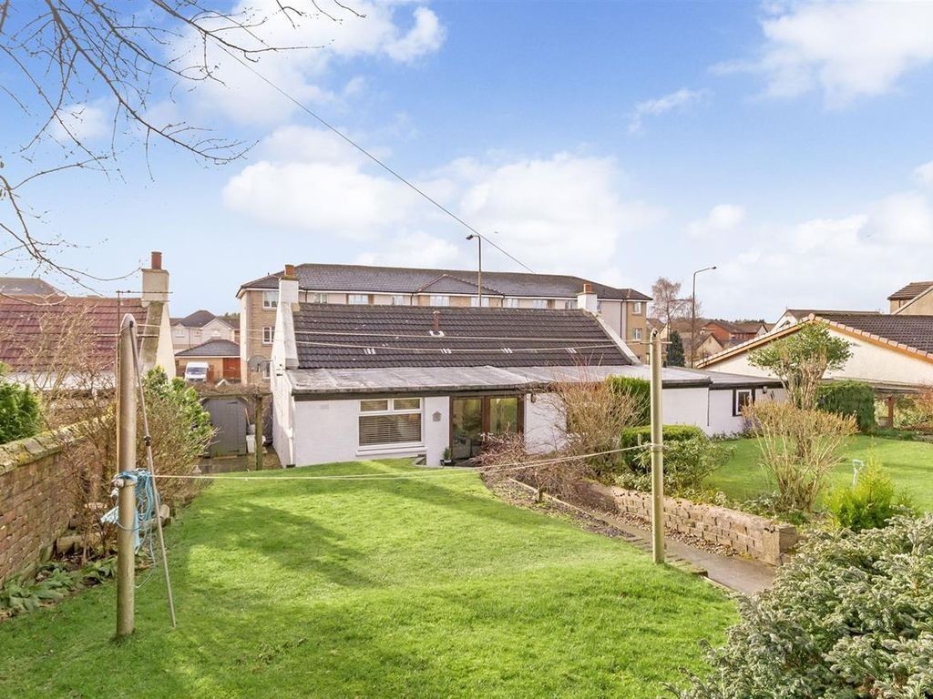 Martin & Co Bathgate 2 bedroom Detached Bungalow SSTC in Glasgow Road