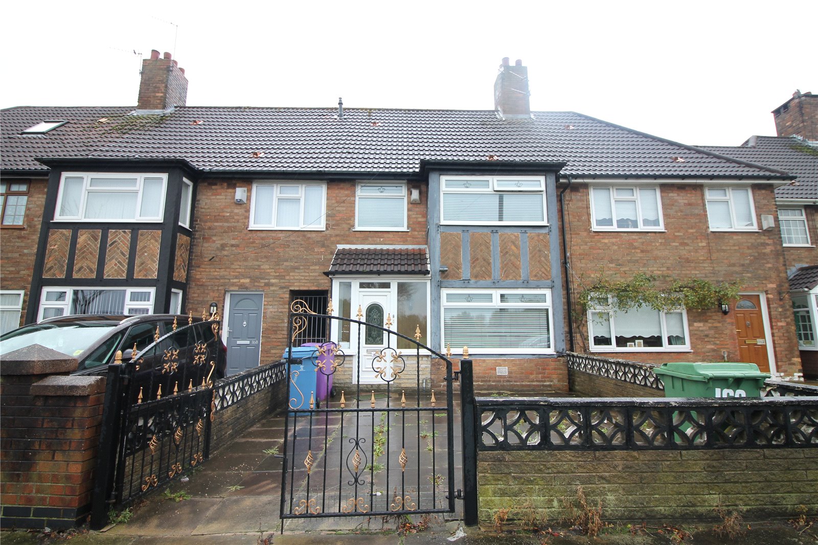 Whitegates Walton Vale 3 bedroom House For Sale in Long Lane, Walton