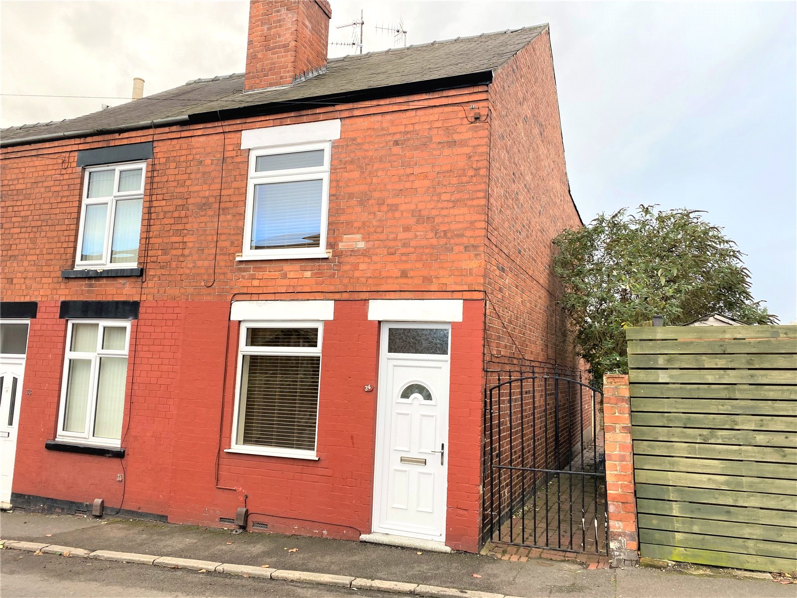 Whitegates Ilkeston 2 bedroom House For Sale in Bloomsgrove Road