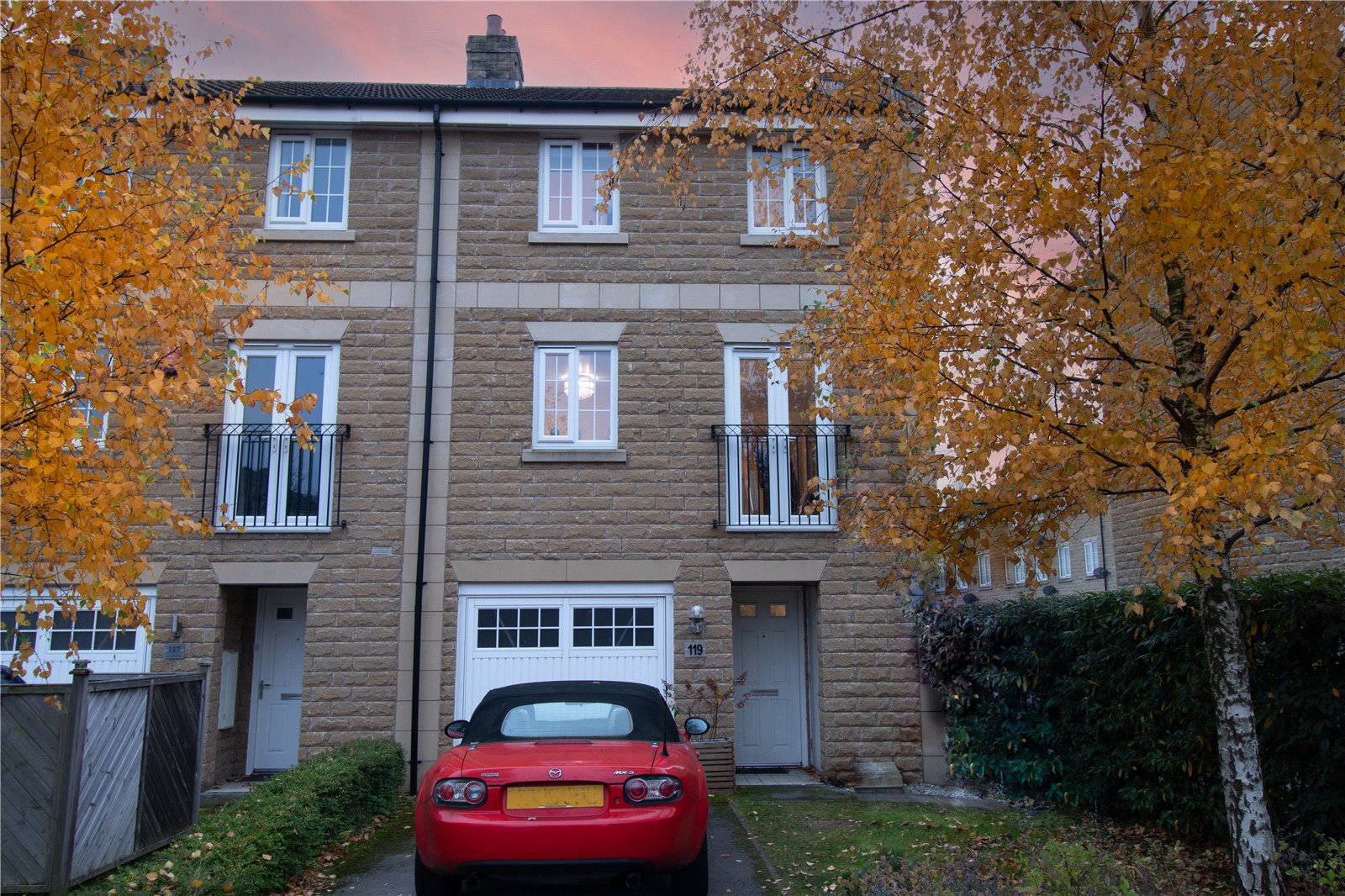 Whitegates Huddersfield 3 bedroom House For Sale in Annie Smith Way