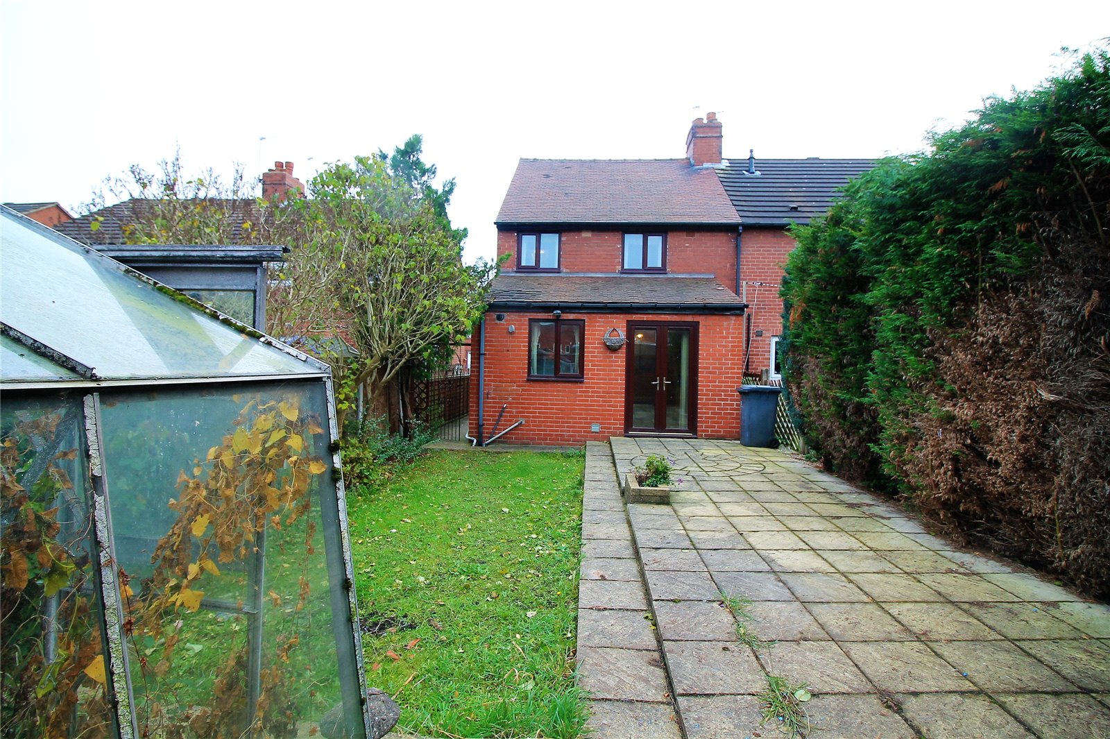 Whitegates Barnsley 3 bedroom House SSTC in Lang Avenue, Lundwood