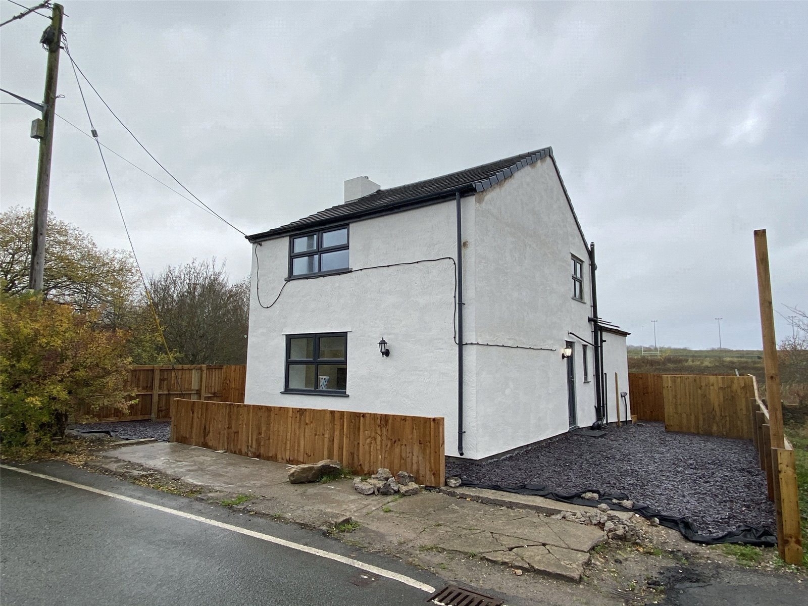 Whitegates Wrexham 2 bedroom House SSTC in Stryt Issa, Penycae, Wrexham