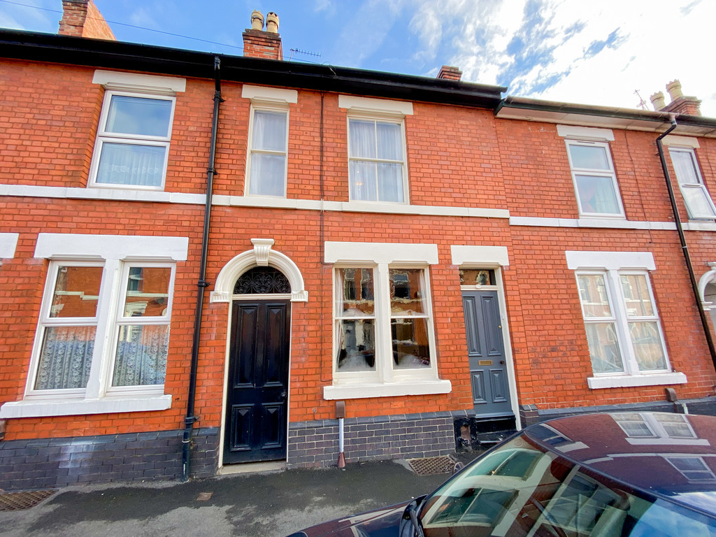Martin & Co Derby 2 bedroom Terraced House SSTC in Harcourt Street, Derby