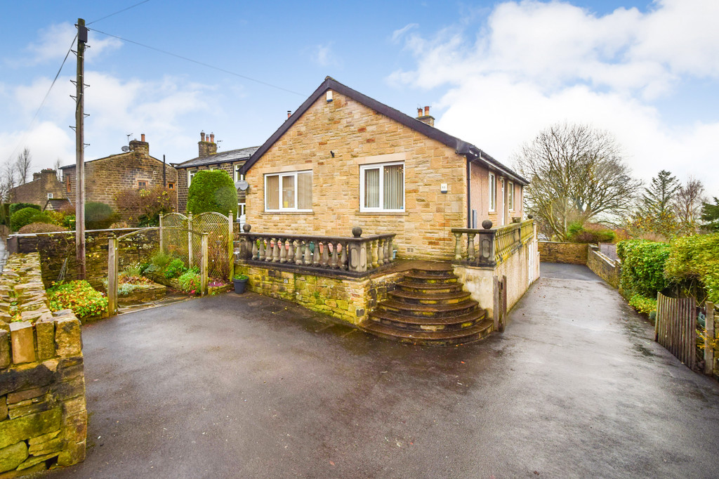 Martin & Co Keighley 4 bedroom Detached Bungalow For Sale in Skipton