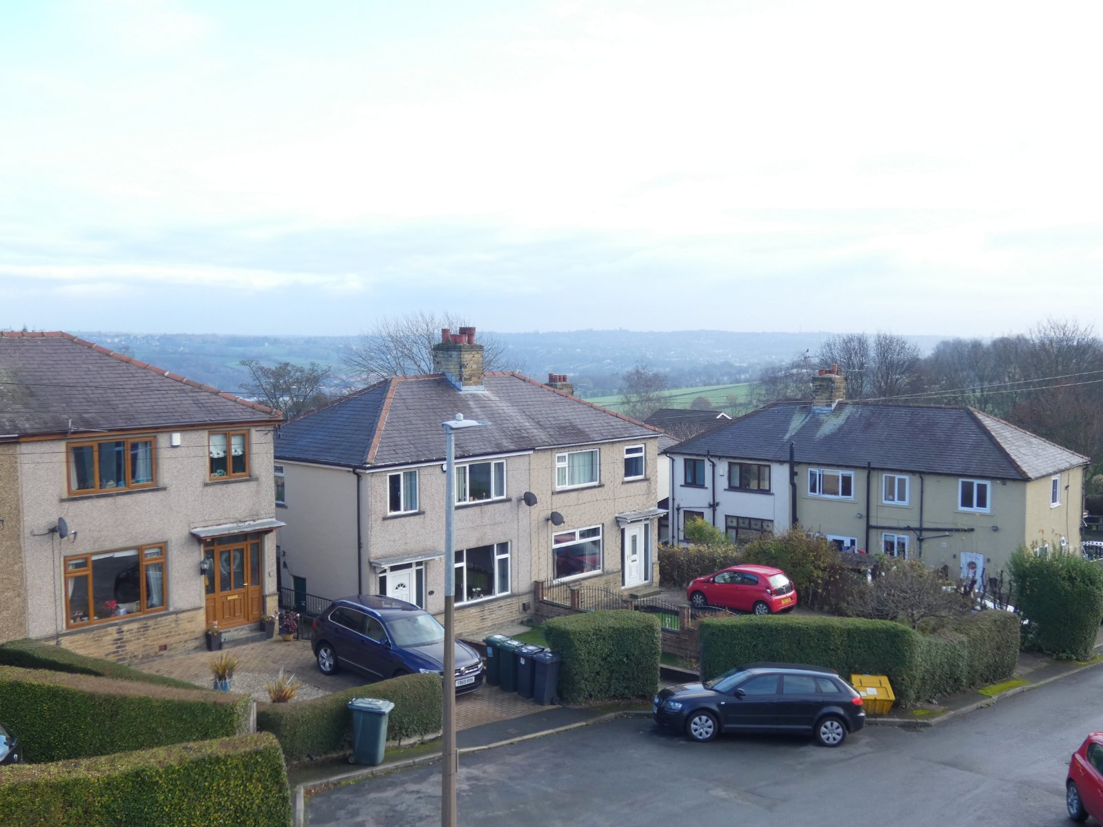 Whitegates Cleckheaton 3 bedroom House For Sale in The Crescent, Off