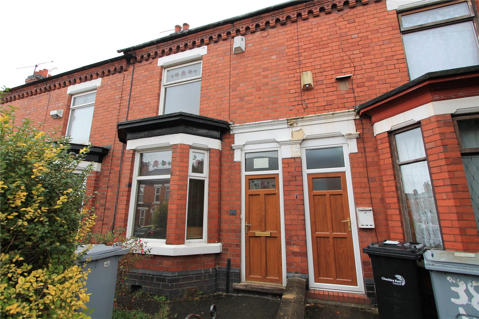 Whitegates Crewe 3 bedroom House SSTC in Westminster Street, Crewe
