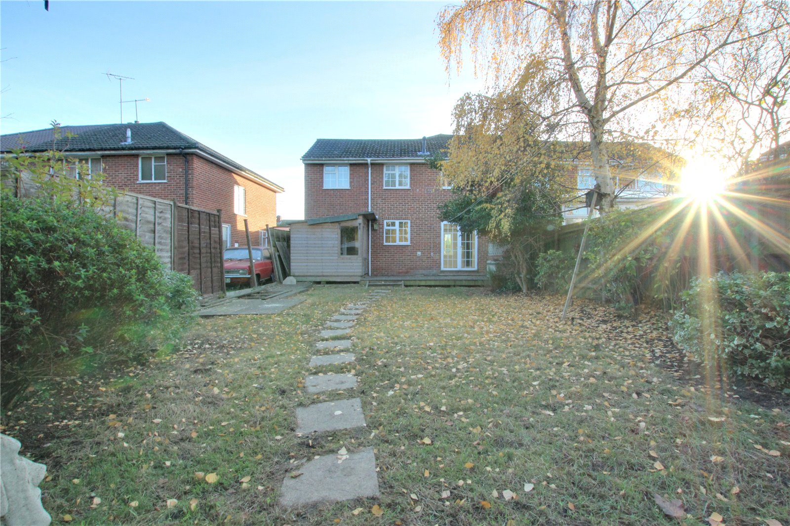 Parkers Woodley 4 bedroom House SSTC in Antrim Road, Woodley, Reading