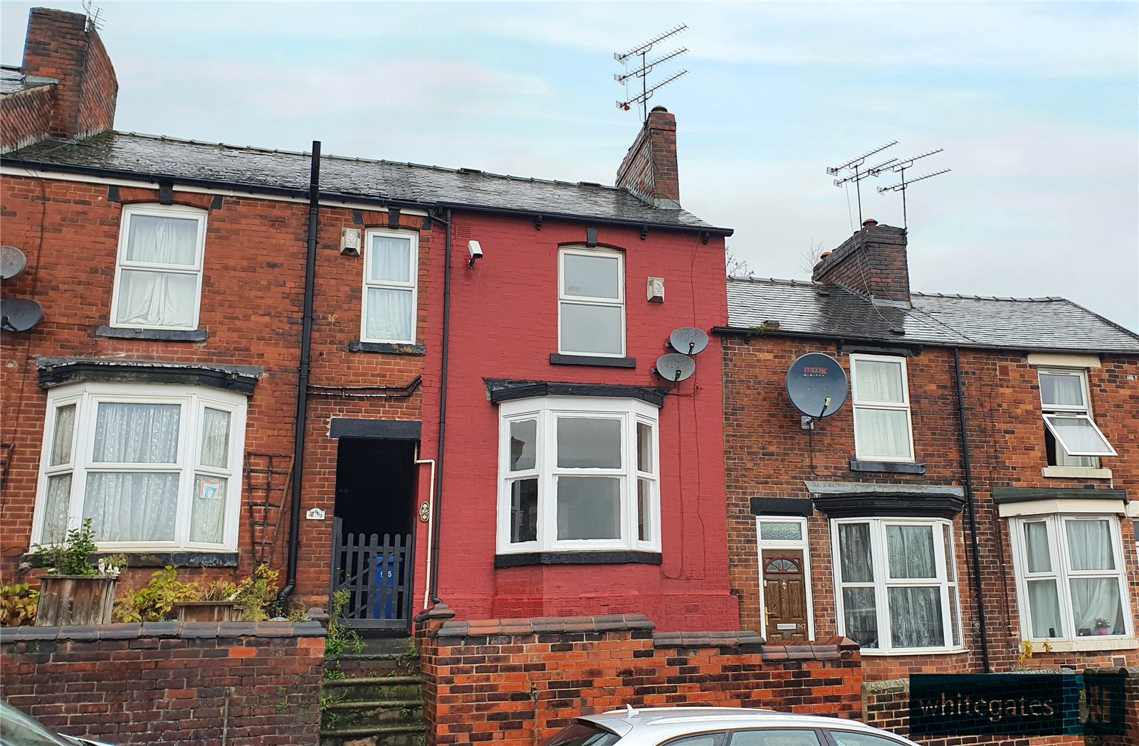 Whitegates Dronfield 3 bedroom House SSTC in Grimesthorpe Road, Sheffield
