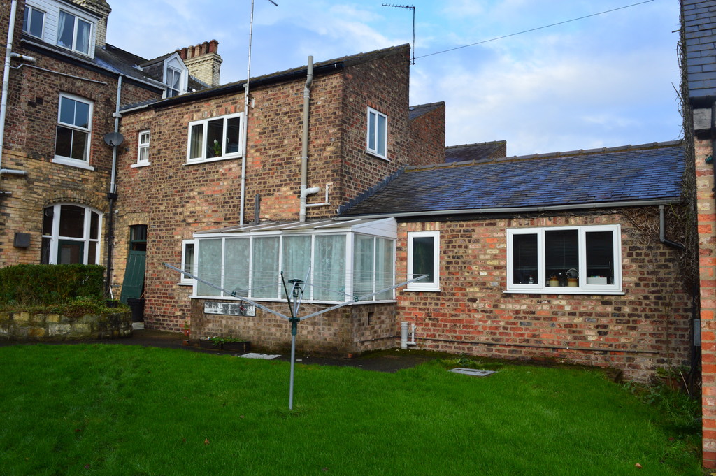 Martin & Co York 1 bedroom Apartment Let in Wigginton Road, York