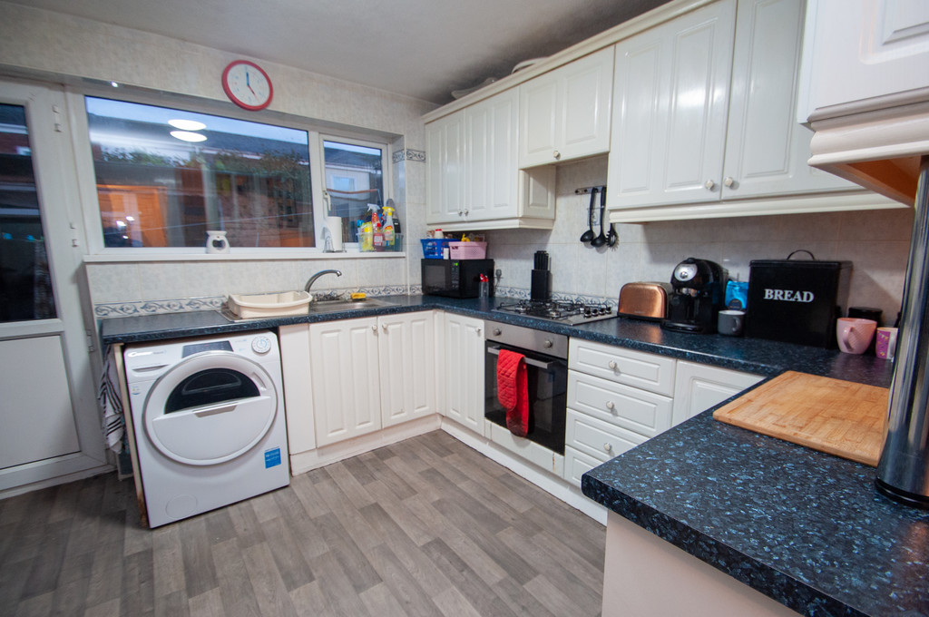 Martin & Co Sunderland 3 bedroom End of Terrace House Let in Hopkins