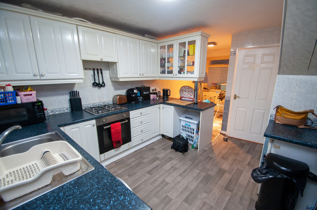 Martin & Co Sunderland 3 bedroom End of Terrace House Let in Hopkins