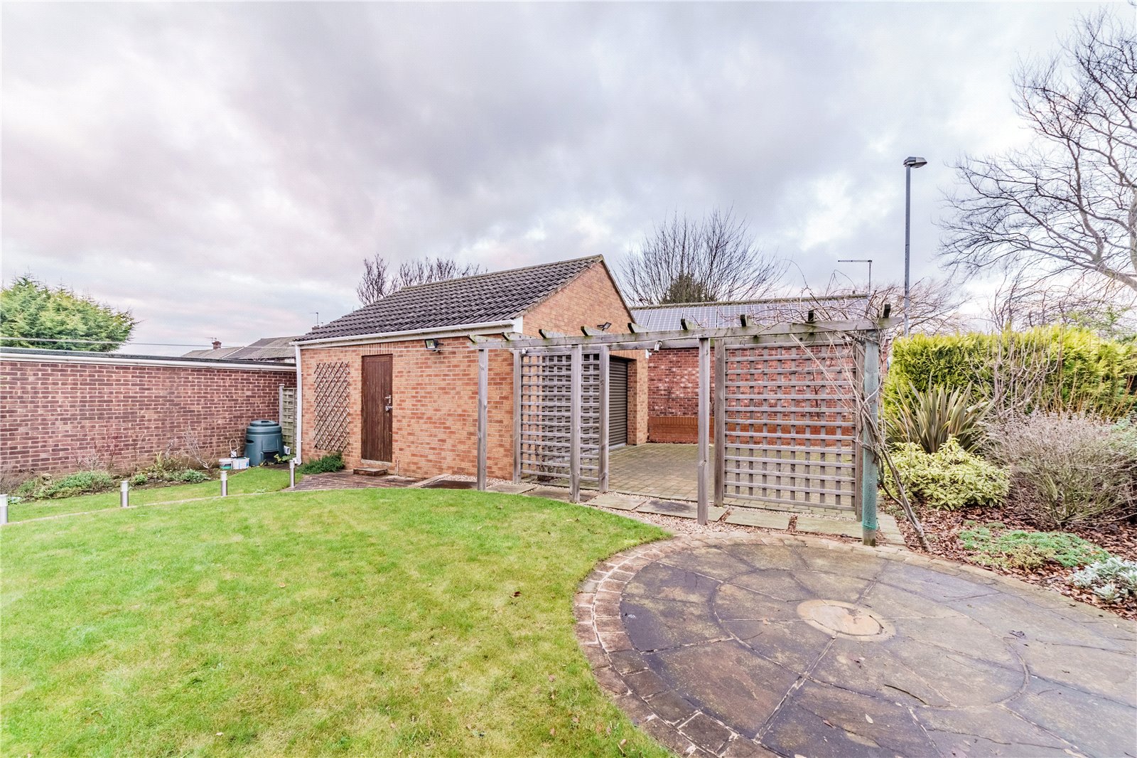 Whitegates Pontefract 4 bedroom House SSTC in South View Gardens