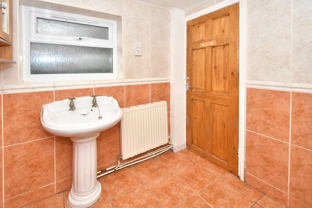 Martin & Co Stoke on Trent 3 bedroom Terraced House Let in Morton