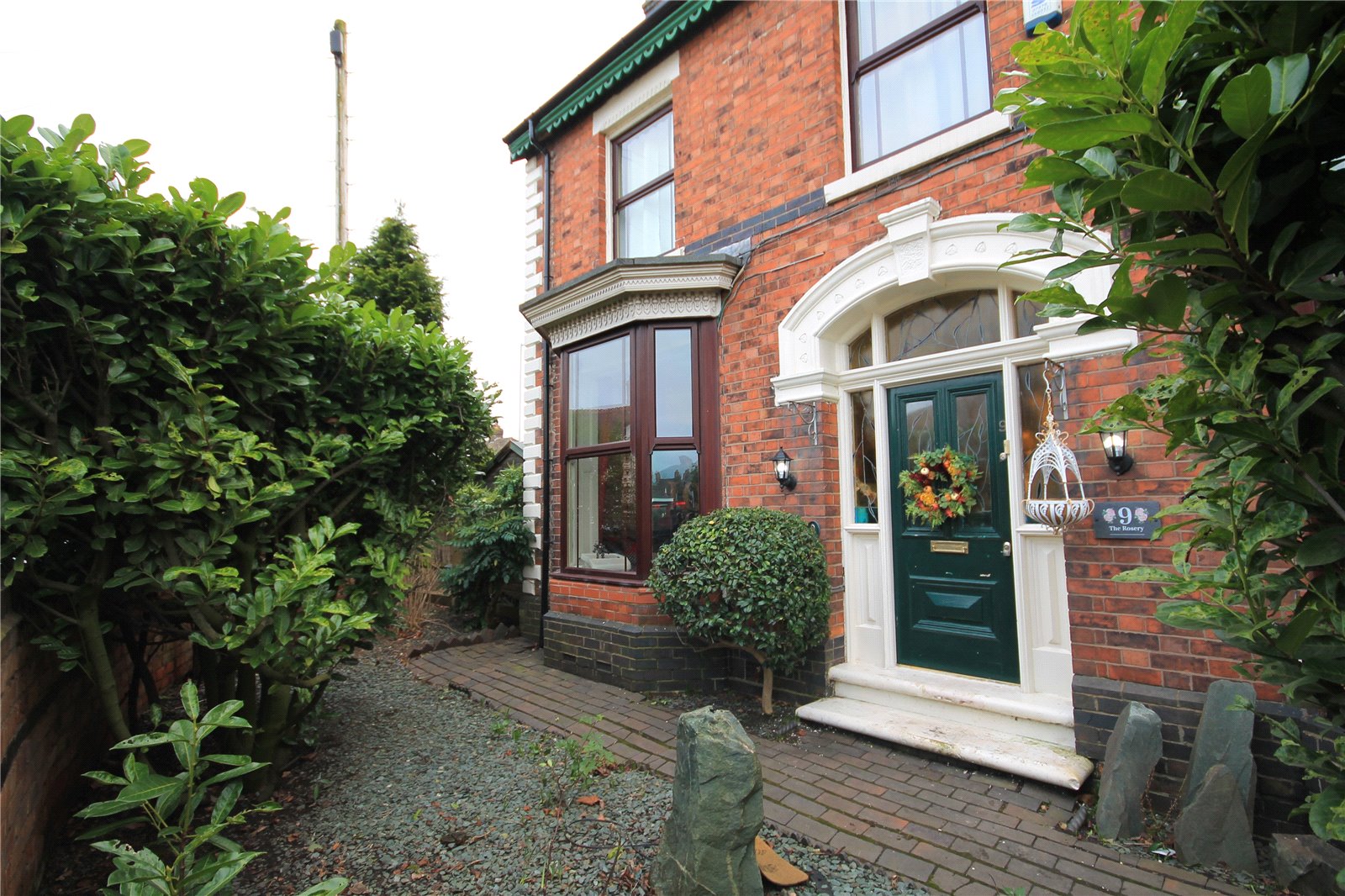 Whitegates Crewe 5 bedroom House SSTC in Remer Street, Crewe